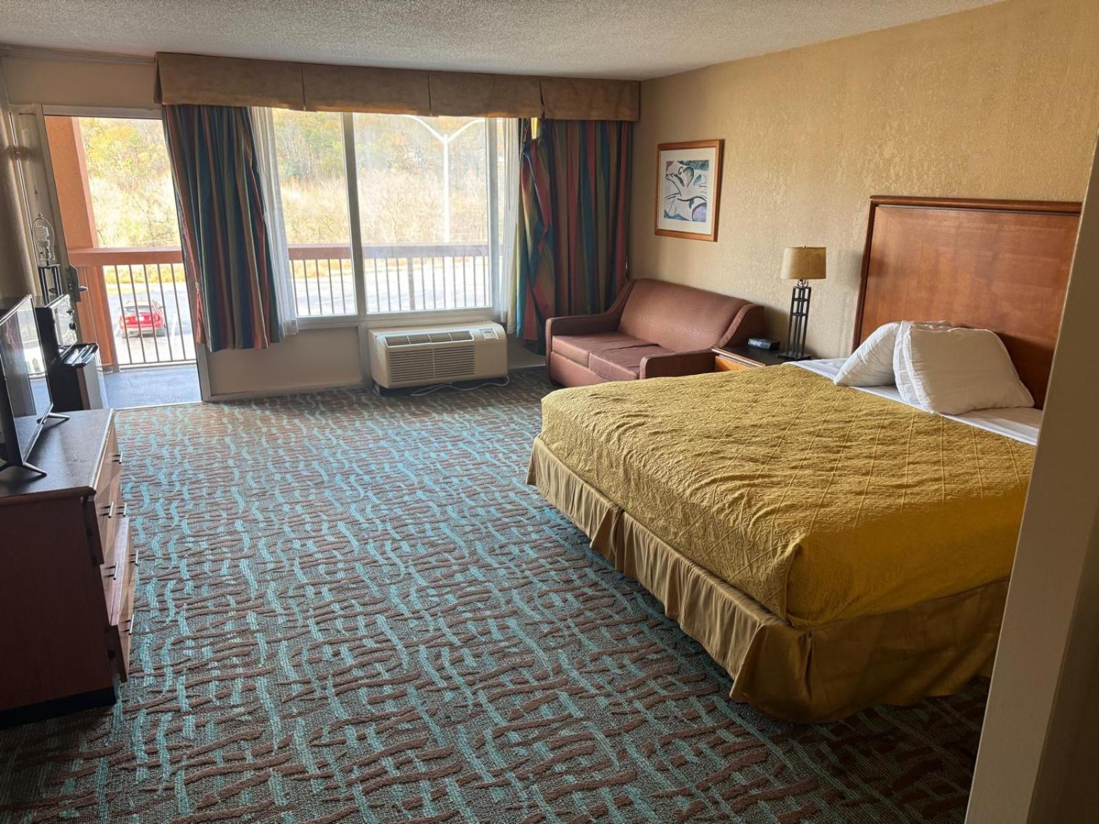 Oyo Hotel Harriman Near I-40 Екстериор снимка
